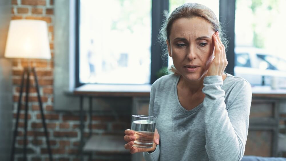 woman with shortness of breath coronavirus protect yourself