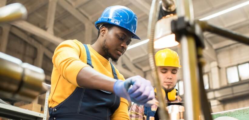 men working with workers compensantion insurance