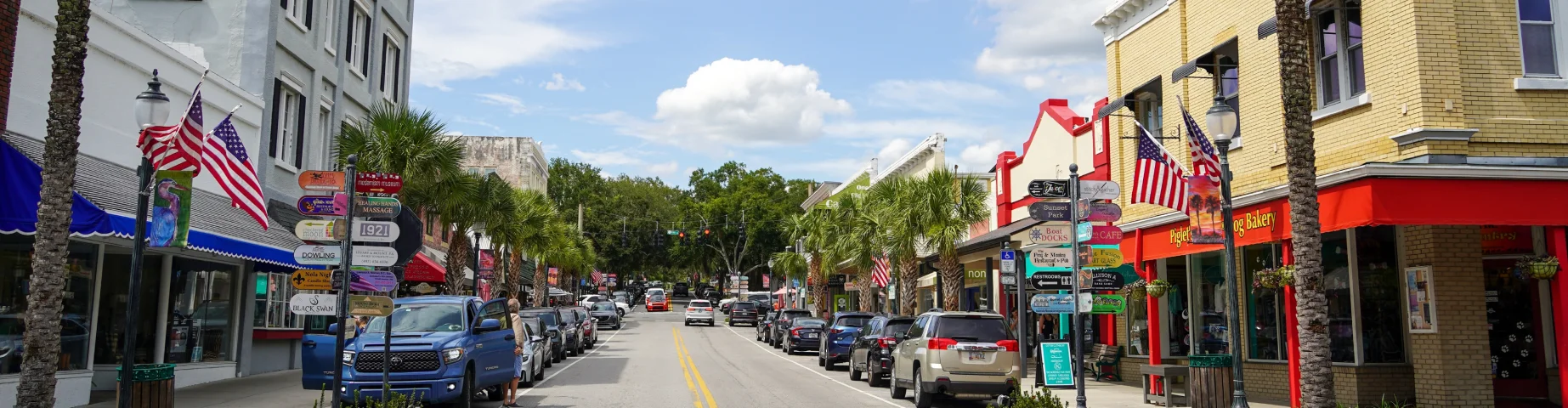 Mount Dora, Florida USA - July 28, 2023: Downtown town center area of Mount Dora – Home insurance in Florida